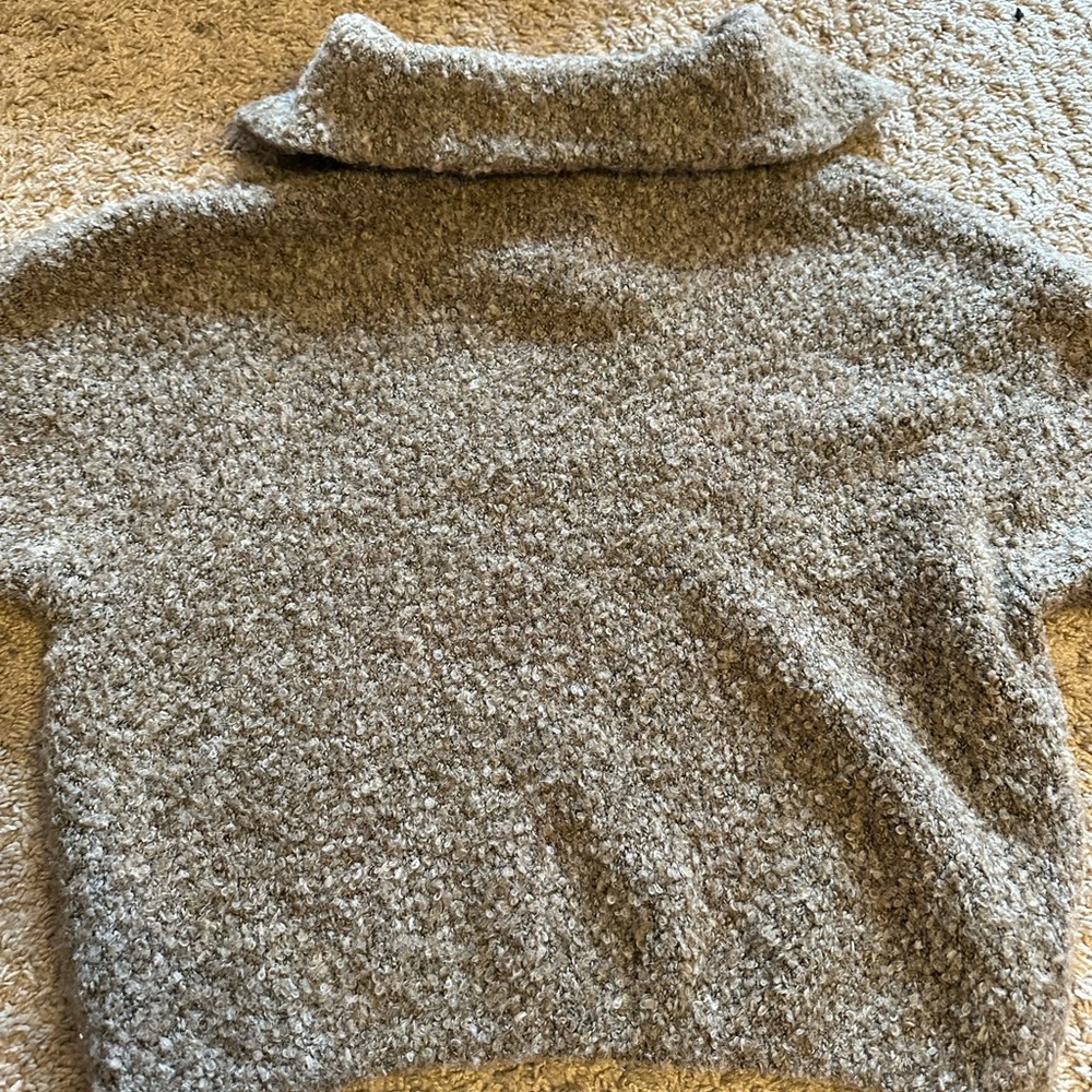 Universal Thread Sweater Size Medium - image 8